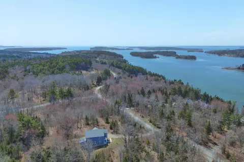 17 N Ridge Rd, Cushing, ME 04563