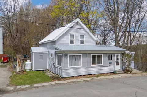 Exterior - 3 York St, Augusta, ME 04330 photo 1 of 15