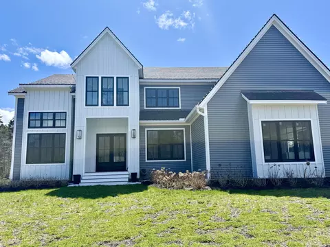 189 N Shore Rd, North Haven, ME 04853