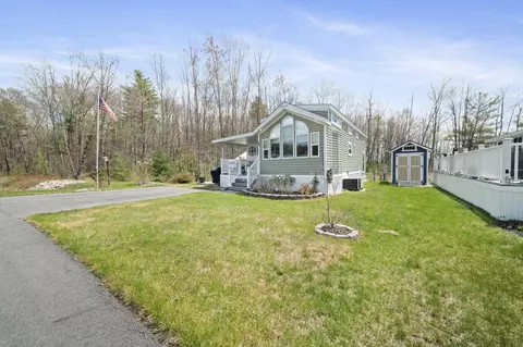 1 Seacoast Ln #58, Old Orchard Beach, ME 04064