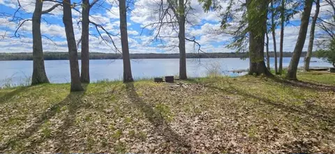 21 N Vigue Shore Rd, Albion, ME 04910