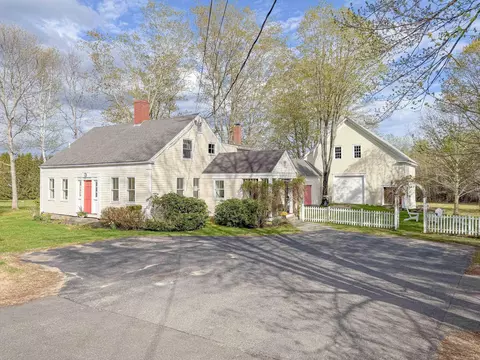 119 Memorial Hwy, North Yarmouth, ME 04097