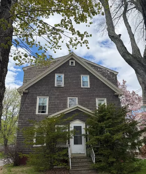 39 Rochester St, Westbrook, ME 04092