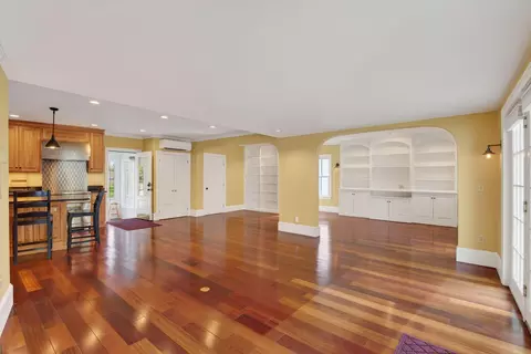 Living - 997 Washington St, Bath, ME 04530 photo 6 of 15
