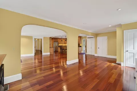 Living - 997 Washington St, Bath, ME 04530 photo 8 of 15