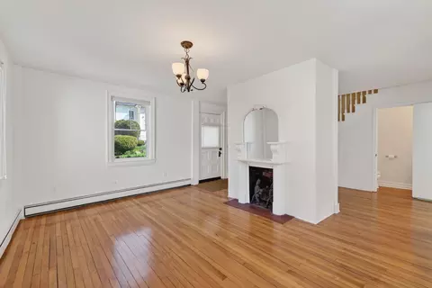 Living - 997 Washington St, Bath, ME 04530 photo 12 of 15