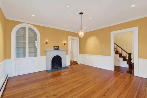 Living - 997 Washington St, Bath, ME 04530 photo 1 of 14