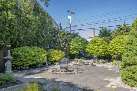 Exterior - 997 Washington St, Bath, ME 04530 photo 6 of 12