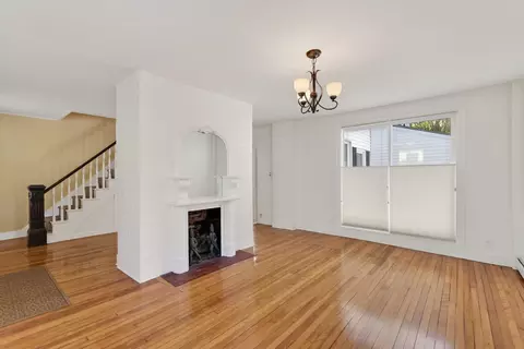 Living - 997 Washington St, Bath, ME 04530 photo 13 of 15