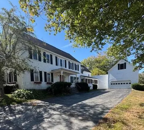 62 Main St, Bethel, ME 04217