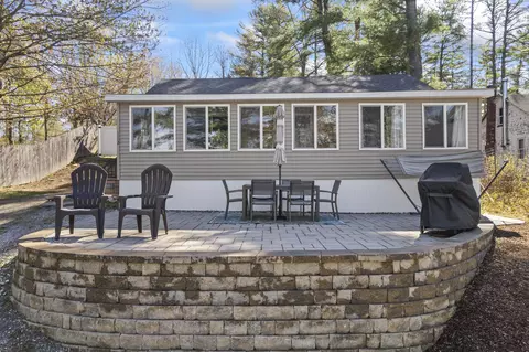 112 Taywood Rd, Auburn, ME 04210