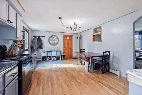 Entry Way - 16 Claire St, Augusta, ME 04330 photo 1 of 2