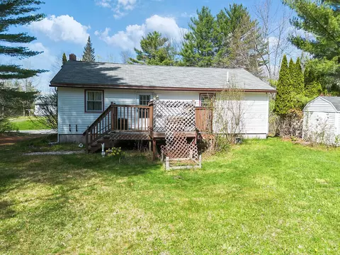 Exterior - 16 Claire St, Augusta, ME 04330 photo 6 of 12