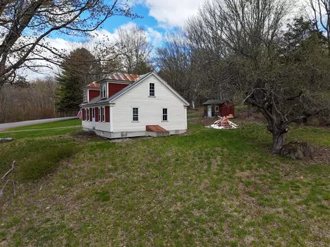 141 Tufts Pond Rd, Kingfield, ME 04947