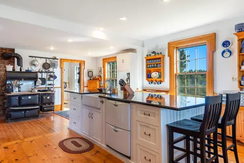 Kitchen - 012 Long Is, Georgetown, ME 04548 photo 3 of 7