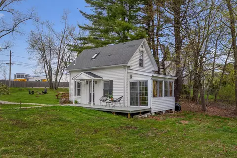 40 Webb St, Portland, ME 04102