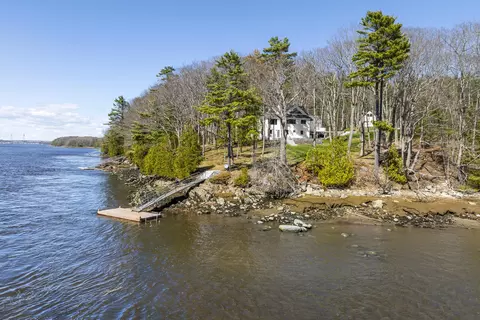 25 S River Rd, Arrowsic, ME 04530