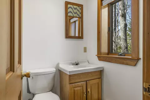 Bath - 25 S River Rd, Arrowsic, ME 04530 photo 1 of 7
