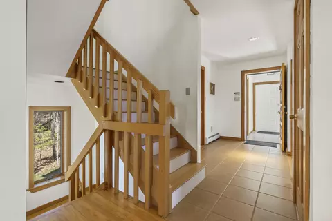 Entry Way - 25 S River Rd, Arrowsic, ME 04530 photo 4 of 7