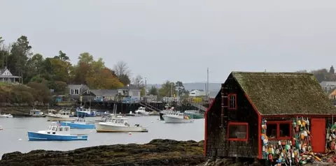 3 Echoes Shore Rd, Harpswell, ME 04079