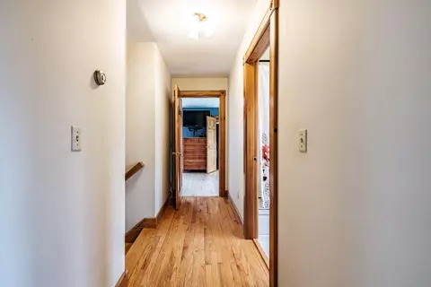 Entry Way - 6 Broadway Ave, Naples, ME 04055 photo 9 of 10
