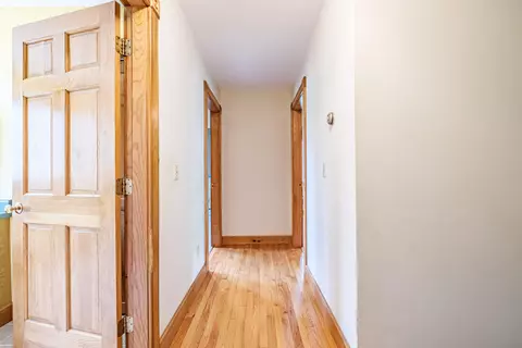 Entry Way - 6 Broadway Ave, Naples, ME 04055 photo 8 of 10