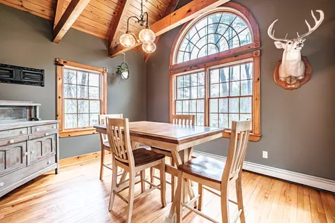 Dining - 6 Broadway Ave, Naples, ME 04055 photo 2 of 4