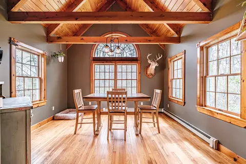 Dining - 6 Broadway Ave, Naples, ME 04055 photo 1 of 4
