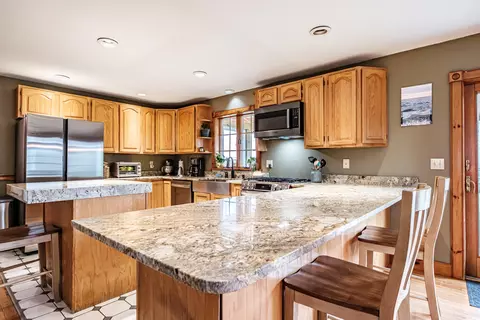 Kitchen - 6 Broadway Ave, Naples, ME 04055 photo 2 of 5