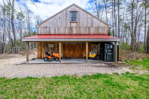 Exterior - 6 Broadway Ave, Naples, ME 04055 photo 28 of 29
