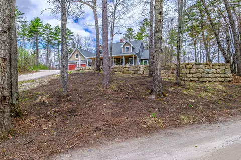 Exterior - 6 Broadway Ave, Naples, ME 04055 photo 11 of 29