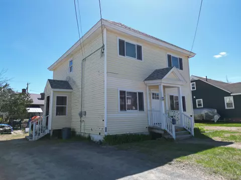 Exterior - 61 Eastland Ave, Millinocket, ME 04462 photo 2 of 5