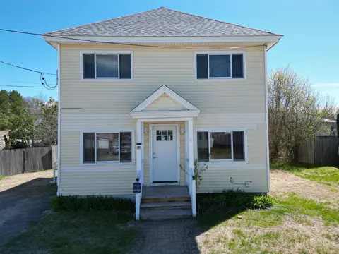 61 Eastland Ave, Millinocket, ME 04462