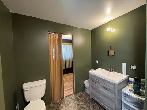 Bath - 61 Eastland Ave, Millinocket, ME 04462 photo 1 of 1
