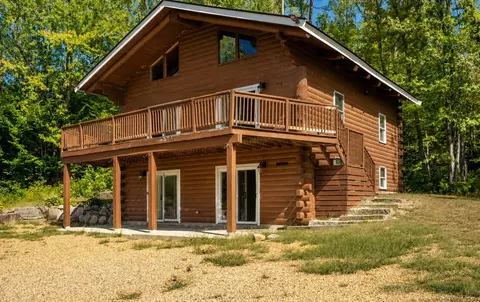 11 Wicks Rd, Fryeburg, ME 04037
