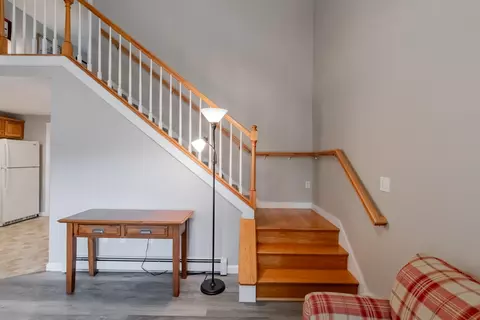 Entry Way - 310 Hill St #44, Biddeford, ME 04005 photo 2 of 5