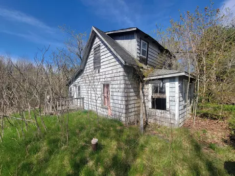 71 Rebel Hill Rd, Clifton, ME 04428