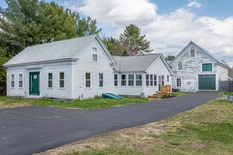 1105 Pequawket Trl, Steep Falls, ME 04085