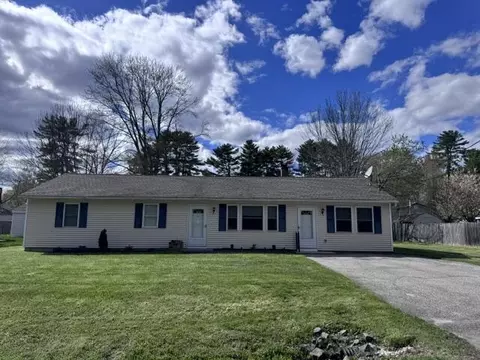 27 Coolidge Ave, Saco, ME 04072