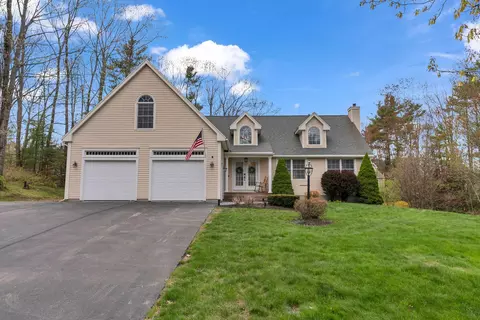 18 Woodspell Rd, Scarborough, ME 04074