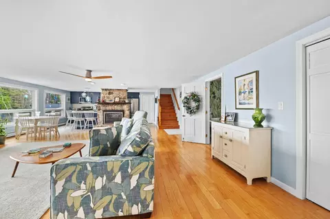 1 Steele Rd, Raymond, ME 04071