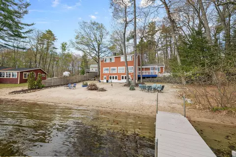 1 Steele Rd, Raymond, ME 04071