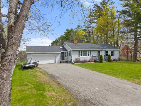 110 Kennebec Rd, Hampden, ME 04444