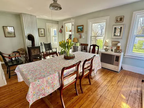 Dining - 7 Mountain St, Vinalhaven, ME 04863 photo 1 of 5