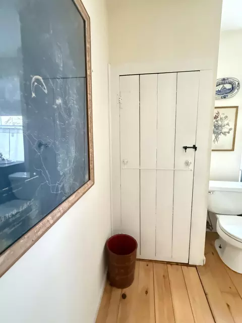 Bath - 7 Mountain St, Vinalhaven, ME 04863 photo 2 of 4