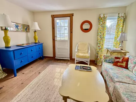 Living - 7 Mountain St, Vinalhaven, ME 04863 photo 3 of 3