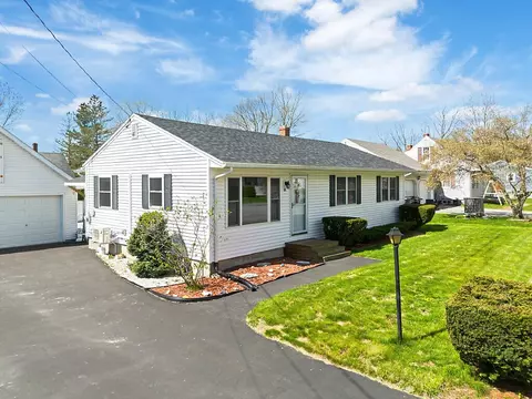 Exterior - 22 Mayflower Rd, Augusta, ME 04330 photo 6 of 9