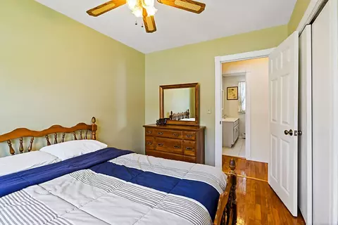 Bedroom - 22 Mayflower Rd, Augusta, ME 04330 photo 4 of 7