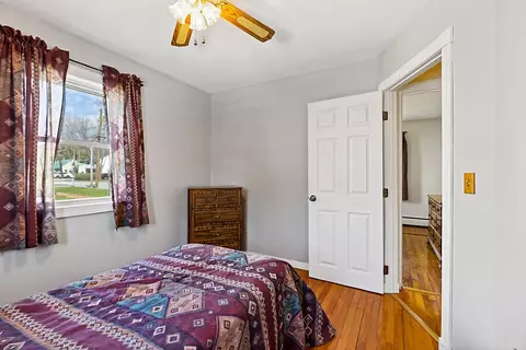 Bedroom - 22 Mayflower Rd, Augusta, ME 04330 photo 6 of 7