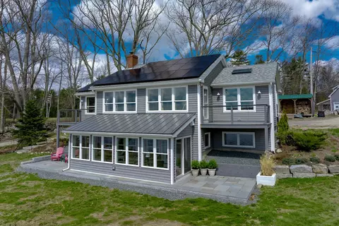 27 Town Landing Rd, Penobscot, ME 04476